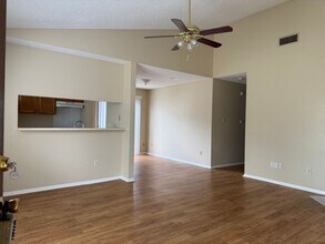 2310 Fuzz Fairway in Austin, TX - Building Photo - Building Photo