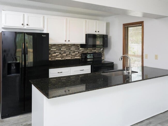 property at 23622 Smithtown Rd