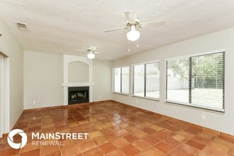 2035 Goldenrod St in Sarasota, FL - Foto de edificio - Building Photo