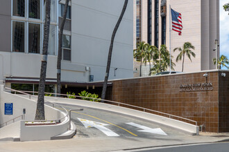 Harborview Plaza in Honolulu, HI - Building Photo - Building Photo