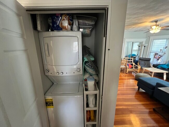 305 Highland Ave, Unit 1 in Somerville, MA - Building Photo - Building Photo