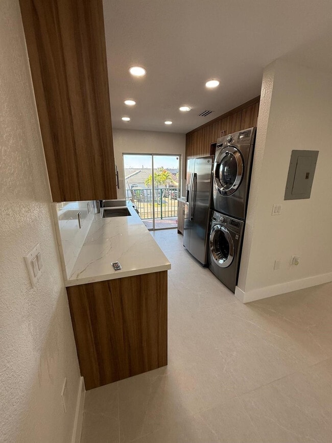 property at 3526 W 76th St