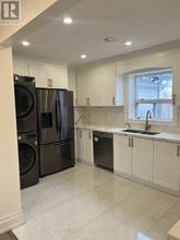 6 SUNDEL Ave in Toronto, ON - Building Photo - Building Photo