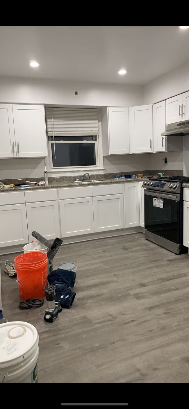 79 Halley St, Unit 3