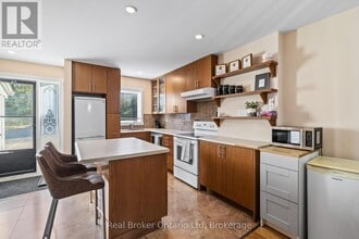 127 Fairway Crescent in Collingwood, ON - Building Photo - Building Photo