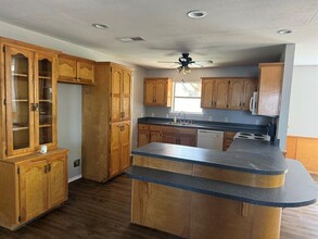 8635 S State Hwy 78 in Leonard, TX - Building Photo - Building Photo