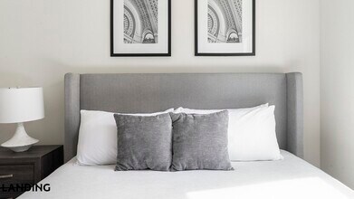 12500 Shadowglen Trce, Unit 6103 in Manor, TX - Foto de edificio - Building Photo