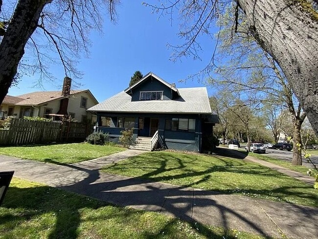 property at 1108 Jackson St