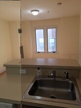 45 W Broadway, Unit 207 in Boston, MA - Foto de edificio - Building Photo