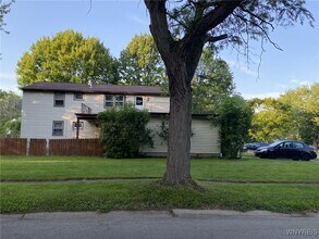 52 Acacia Dr in Buffalo, NY - Building Photo - Building Photo