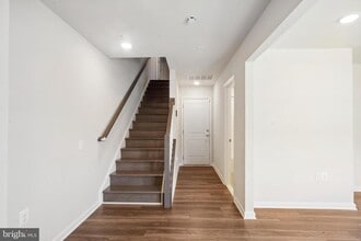 15027 Jaxton Sq Ln in Haymarket, VA - Building Photo - Building Photo
