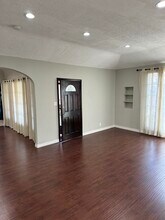 1210 S Wooster St in Los Angeles, CA - Building Photo - Building Photo