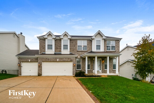 property at 1016 Scenic Oaks Ct