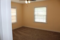 1813 Hatwell St photo'