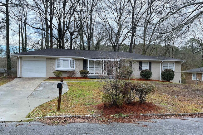 property at 2496 Montezuma Cir