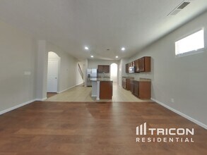3542 Buckskin Loop NE in Rio Rancho, NM - Building Photo - Building Photo