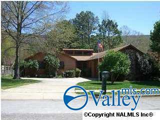 property at 9405 Hartwick Cir SE