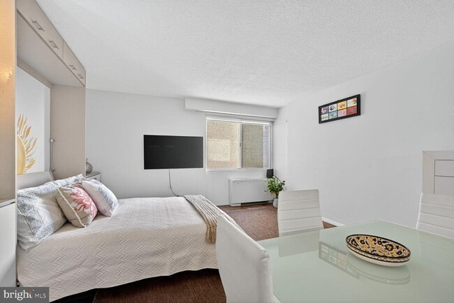 property at 4515 Willard Ave