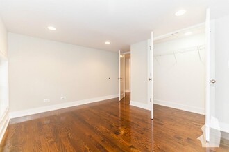 2604 N Racine Ave, Unit 1 in Chicago, IL - Foto de edificio - Building Photo