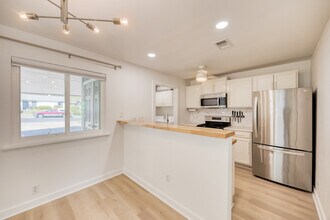 5407 Spring Meadow Rd in Austin, TX - Building Photo - Building Photo