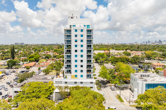 Coral Sea View in Miami, FL - Building Photo - Building Photo