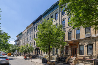 299 Troutman St in Brooklyn, NY - Building Photo - Building Photo