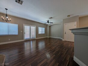 3313 Jamaica Princess Pl in North Las Vegas, NV - Foto de edificio - Building Photo