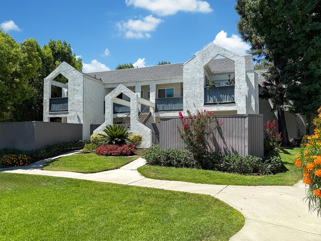 Ridgeline Apartments