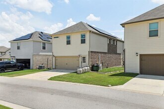 2204 Land Grant Wy in Round Rock, TX - Building Photo - Building Photo