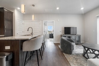 1400 SW Bright Rd in Bentonville, AR - Building Photo - Building Photo