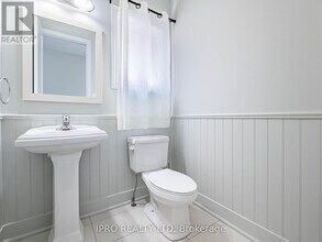 683 Hammond St in Shelburne, ON - Building Photo - Building Photo