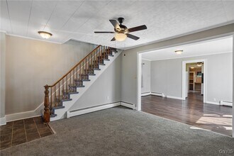 229 1/2 E 2nd St in Oswego, NY - Building Photo - Building Photo