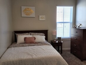 2912 Mulberry St SE, Unit 5 bedroom in Albuquerque, NM - Foto de edificio - Building Photo