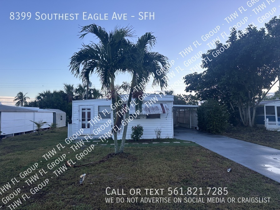 8399 SE Eagle Ave in Hobe Sound, FL - Building Photo