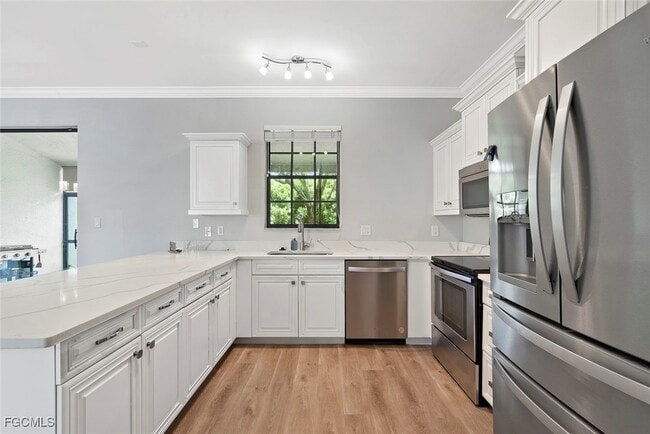 property at 14617 Sutherland Ave