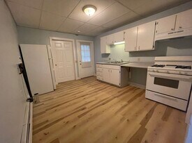 52-58 N Pearl St in Pittsfield, MA - Building Photo