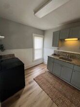 863 1/2 11th St NE in Massillon, OH - Building Photo - Building Photo