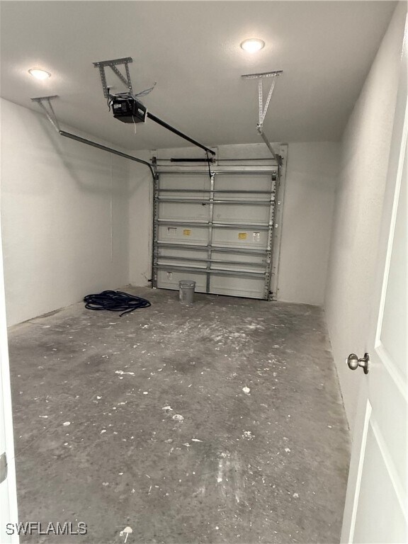 1013-1015 Jaguar Blvd in Lehigh Acres, FL - Building Photo - Building Photo