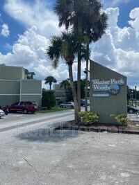 230 Scottsdale Square