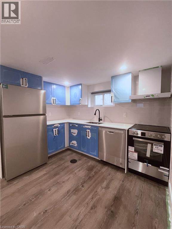 246 E 31st St in Hamilton, ON - Building Photo - Building Photo