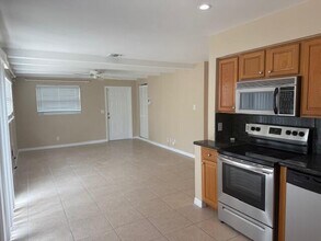 1716 Florida Ave in West Palm Beach, FL - Building Photo - Building Photo