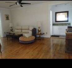 808 S 12th St in Fort Pierce, FL - Building Photo - Building Photo