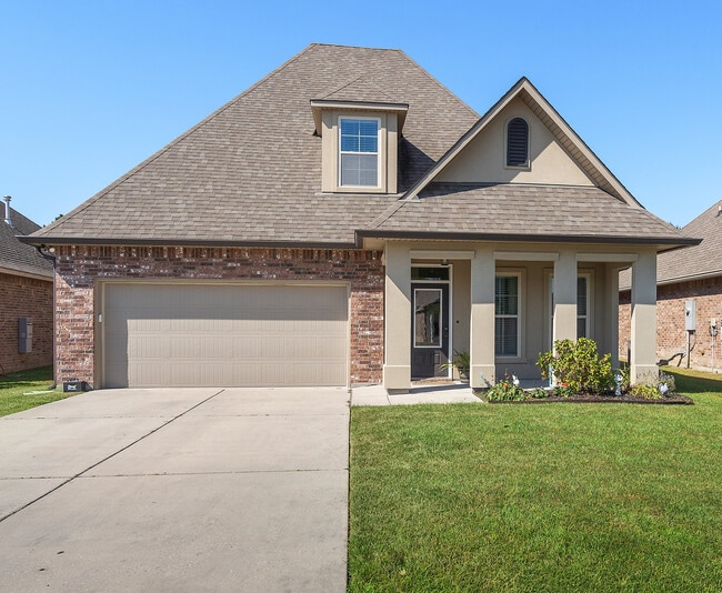 property at 70469 Chambly Ct