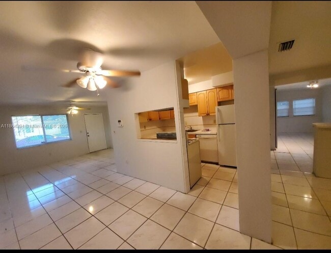 502 N 70th Way in Hollywood, FL - Building Photo - Building Photo