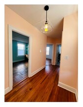 322 Sommerville Pl in Yonkers, NY - Building Photo - Building Photo