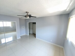 4660 Kester Ave in Los Angeles, CA - Building Photo - Building Photo