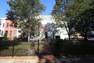 1434 Potomac Ave SE in Washington, DC - Building Photo - Building Photo