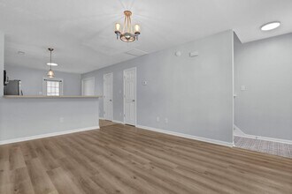 1404 Old Folkstone Rd in Sneads Ferry, NC - Building Photo - Building Photo