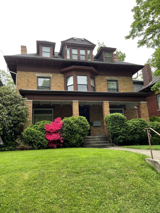 341 S Aiken Ave, Unit 4