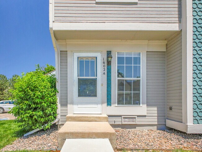 property at 1602 S Idalia St
